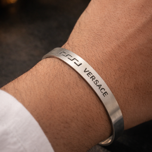 Signature Engrave Kada