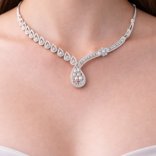 Aurelia Teardrop Necklace