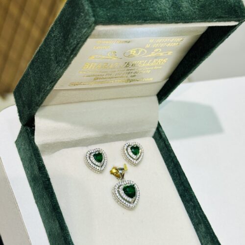 Emerald Heart Elegance