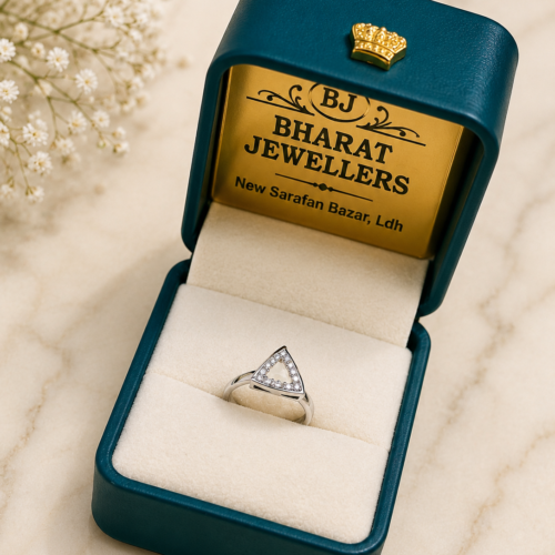 Aura Tria Ring